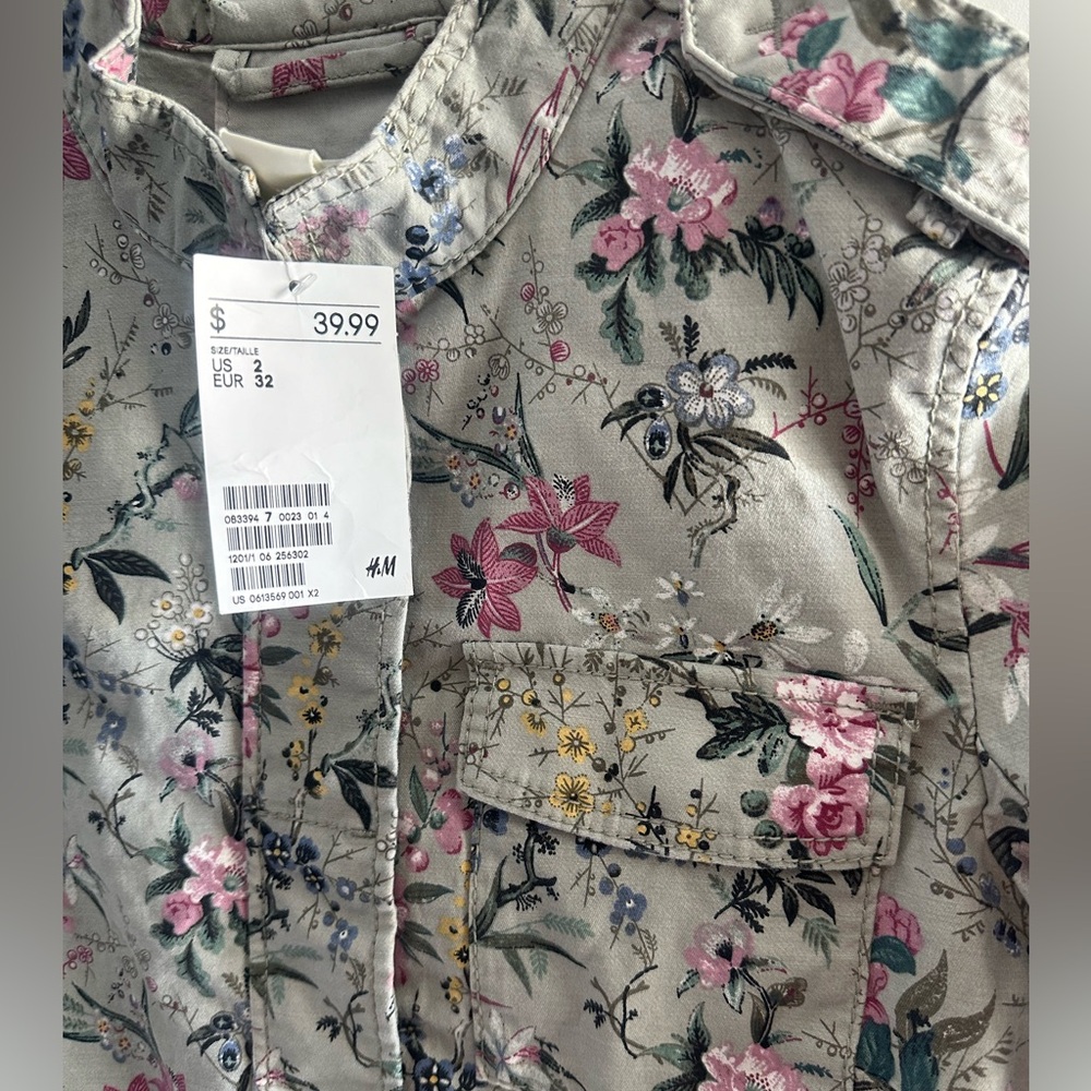 H&M Cargo Jacket - Picture 2 of 3